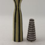 899 6442 VASES